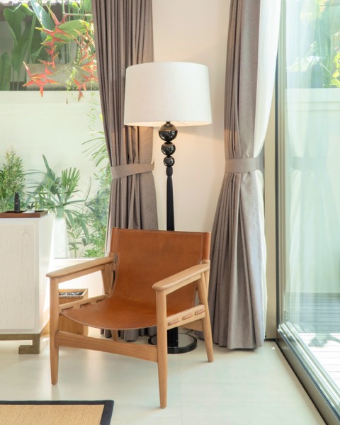 Leather armchair in the villa living area